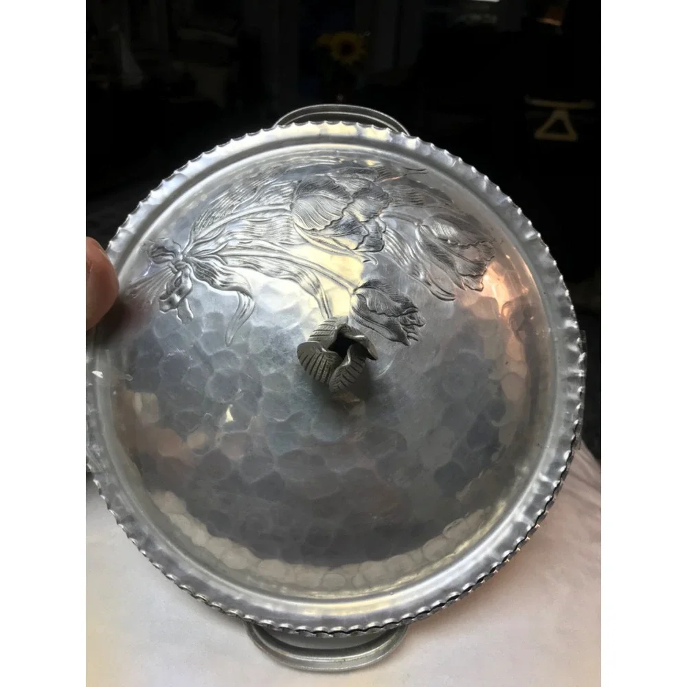 MCM Vintage hammered aluminum casserole with lid, MCM, Rodney Kent, tulip design